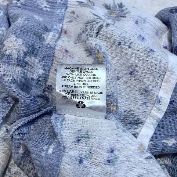 Hippie Rose NWT Blue and White Combo Floral Tank Top Juniors Various - Picture 11 of 11